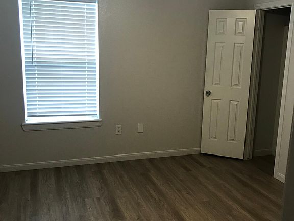 4th image of 5414 Jarvis St APT A