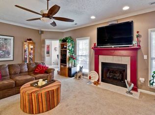 110 Red Sunset Cir, Owens Cross Roads, AL 35763