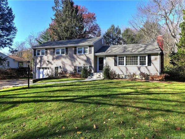 103 Weeping Willow Lane, Fairfield, CT 06825