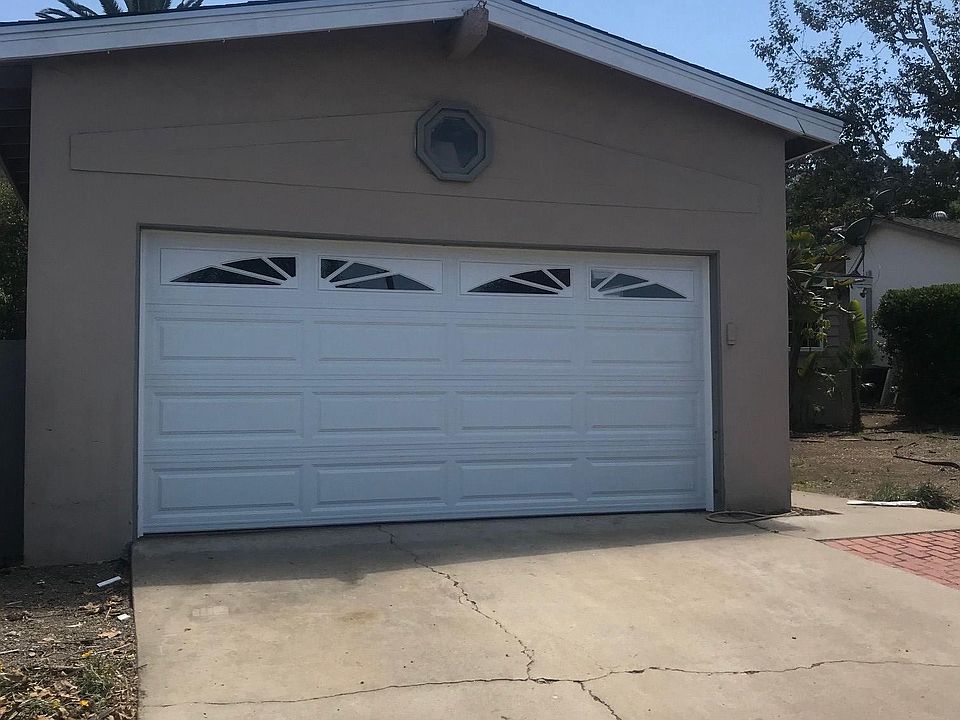 2nd image of 769 Deland Ct