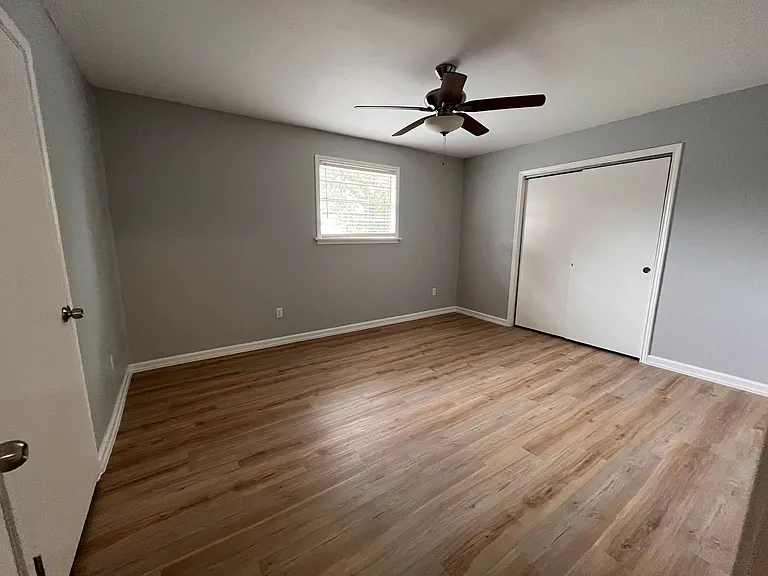 8802A Little Walnut Dr — Photo 7