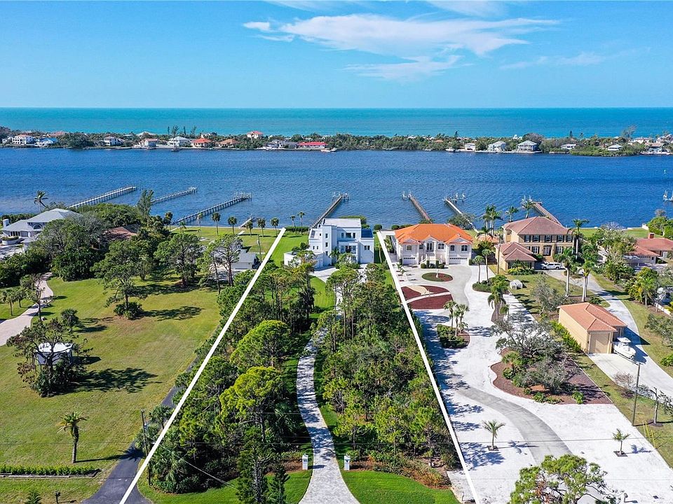 1st image of 1872 Bayshore Dr