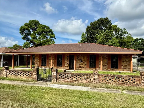 1319 Sumner St, New Orleans, LA 70114
