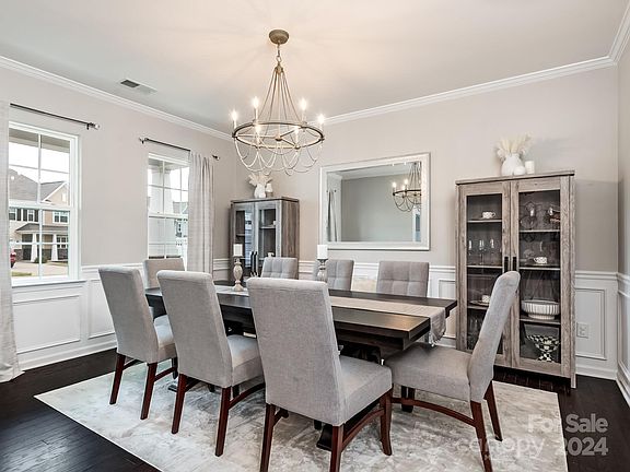 4th image of 6215 Shumard Oak Way