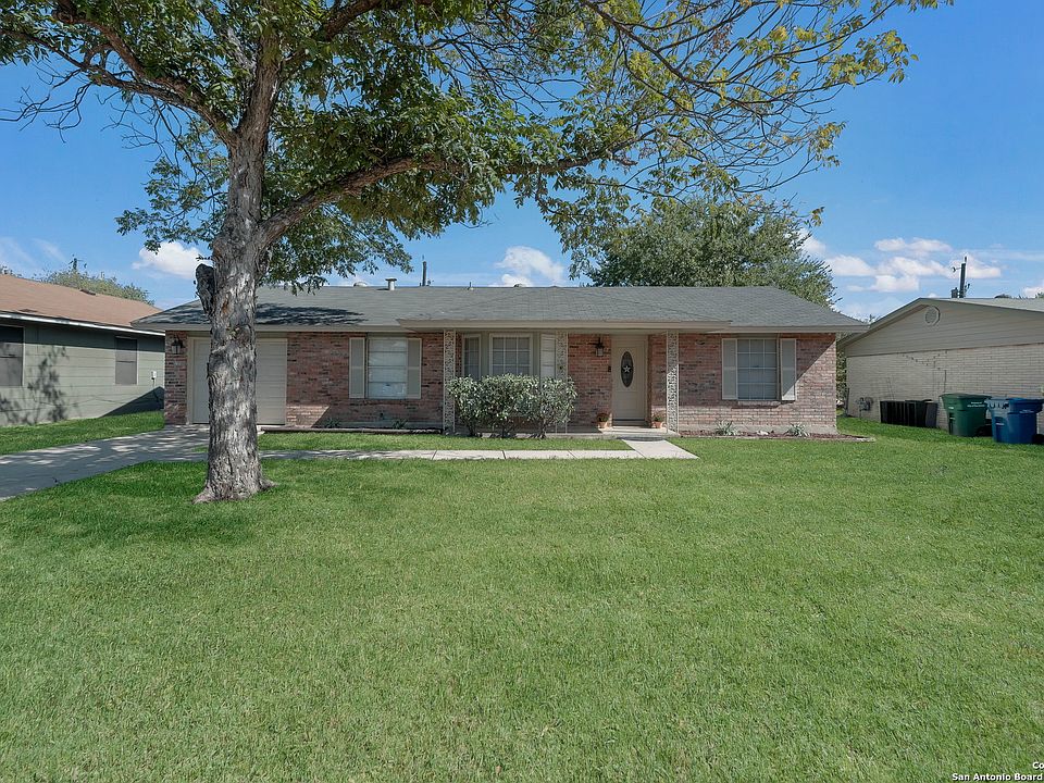 1st image of 2814 Darwin Dr.