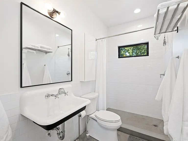 802 W Elwood Dr — Photo 9