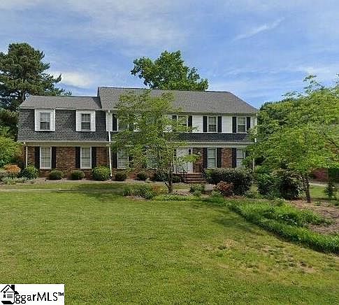 1st image of 325 Continental Dr