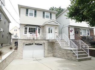 45 W 38th St, Bayonne, NJ 07002