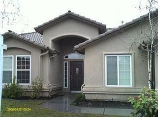 663 Via Cerioni, Madera, CA 93637
