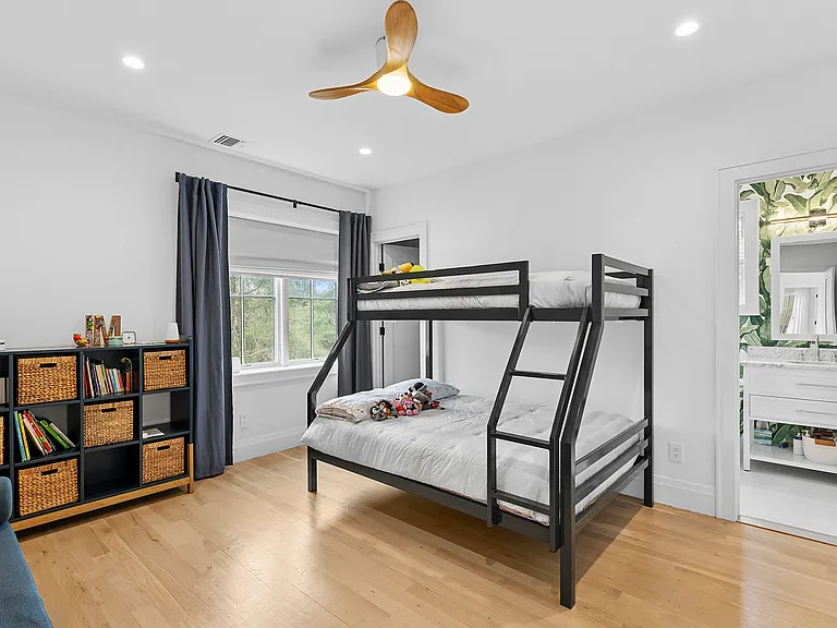 8 Sweetgrass Rd — Photo 13