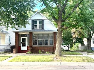 1017 Harrison Ave, Saint Joseph, MI 49085