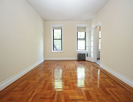 3rd image of 11880 Metropolitan Ave #3G