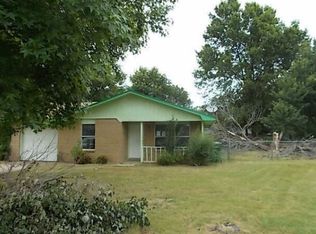 2415 W Turtle Creek Dr, Rogers, AR 72756