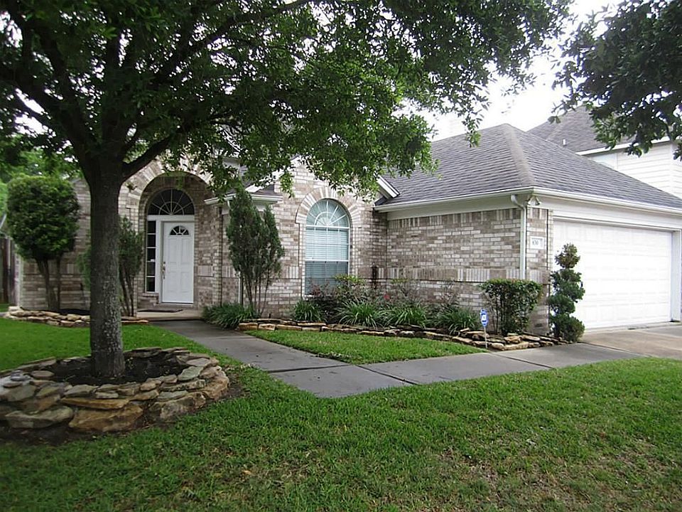 1st image of 830 Deer Hollow Dr