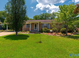 1713 Sandra St SW, Decatur, AL 35601