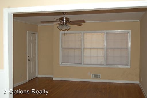 4th image of 425 Lindbergh Dr NE #D1