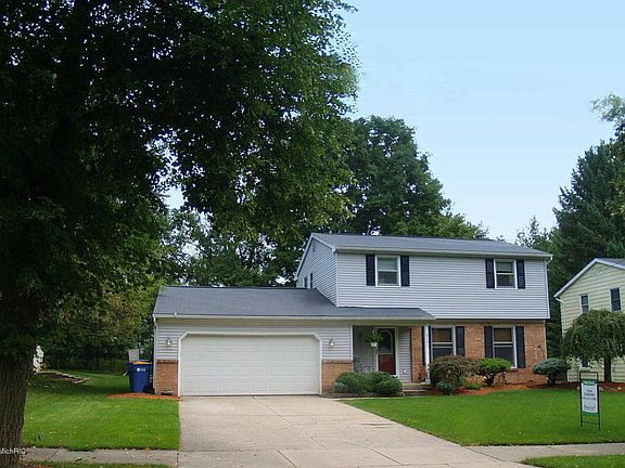 2nd image of 3134 Chamberlain Ave SE