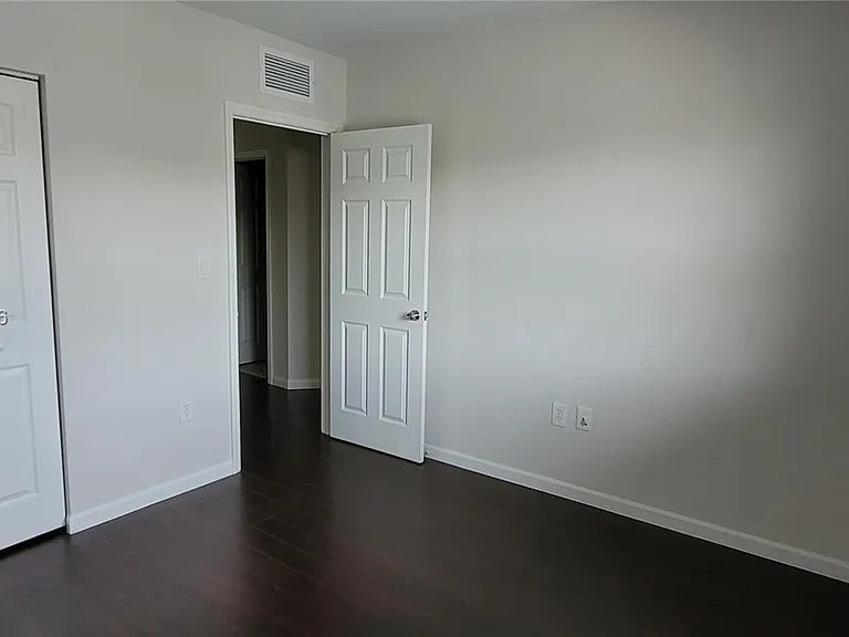 27300 SW 140th Psge — Photo 13