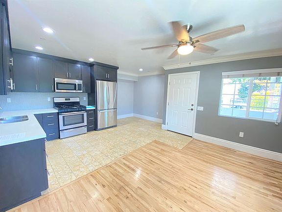 3rd image of 7152 Fulton St APT 1