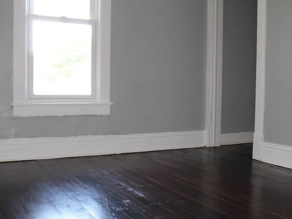 5th image of 621 Gooding St #3