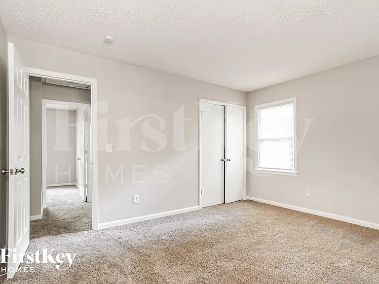5721 Trotters Ridge Rd — Photo 9