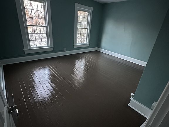 5th image of 593 Stanley Ave #11326266