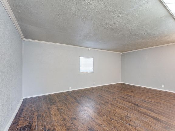 3rd image of 7426 Cartwheel Ln