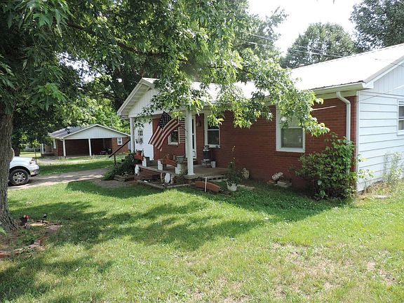 2nd image of 606 Masonic Dr