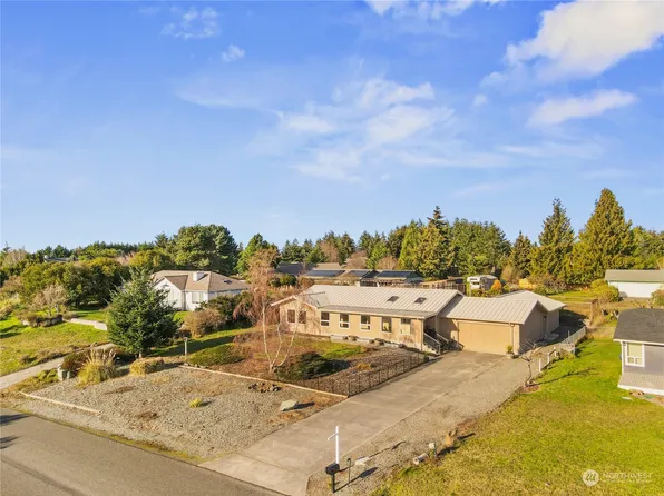 381 Ridge View Drive, Sequim, WA 98382