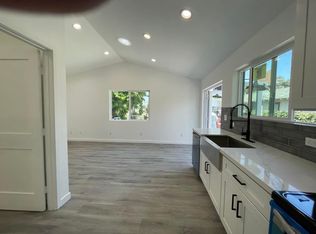 1717 Scott Ave #1/2, Los Angeles, CA 90026
