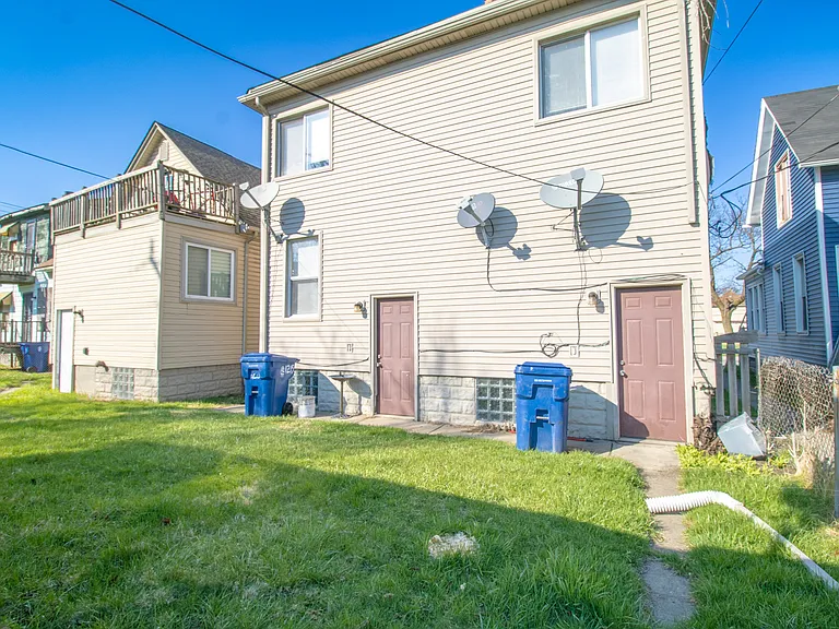 1215 Coolidge Hwy — Photo 25