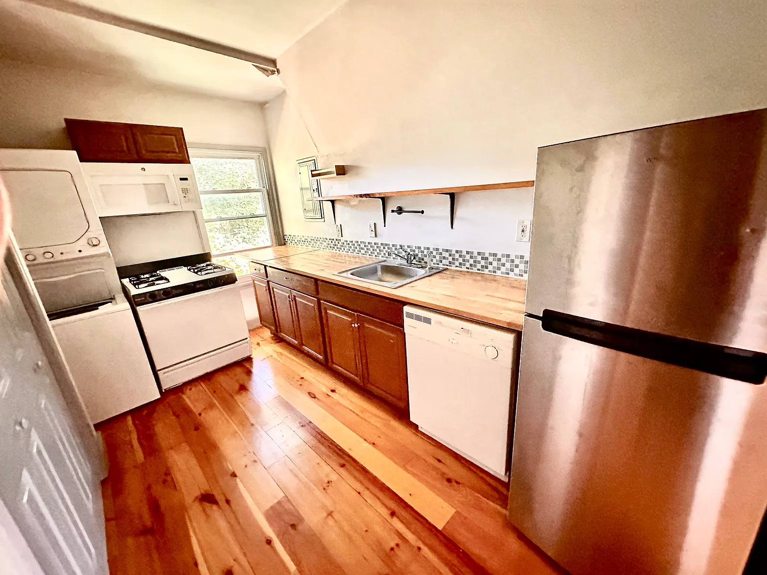 1 bed, 500 sqft, $1,275 — Photo 4