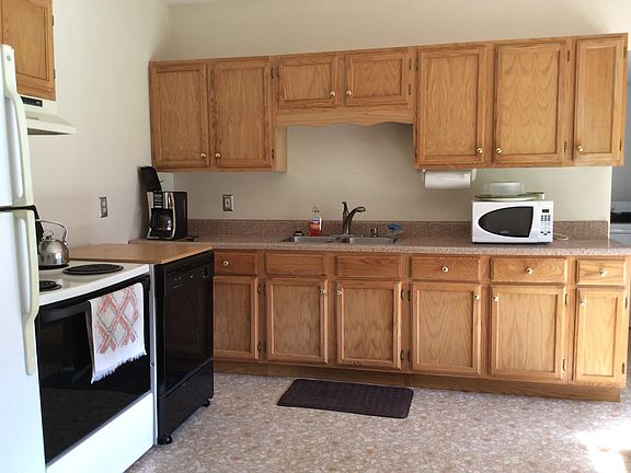 3rd image of 1116 Colonial Ave