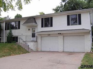 3209 Duane Ave, Bellevue, NE 68123