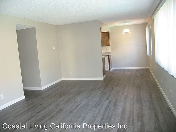 2nd image of 1675 Chapel Dr #7