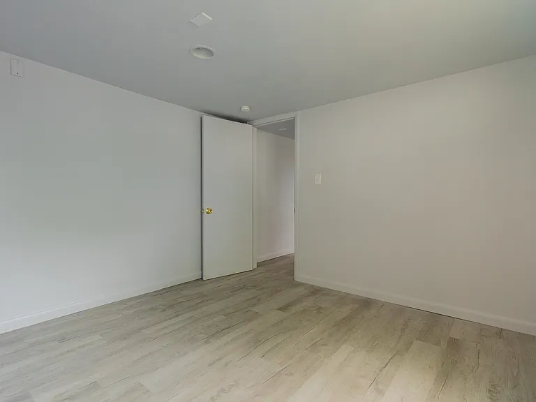 4757 S Jason St — Photo 23