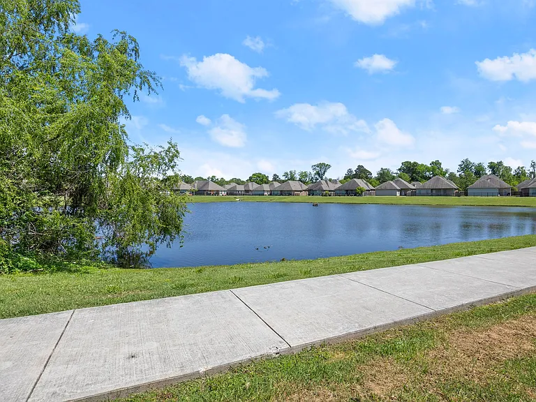 8505 Aston Ave — Photo 20