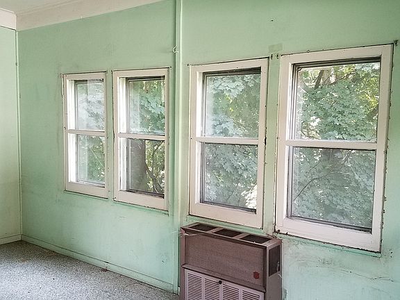 1st floor sun room