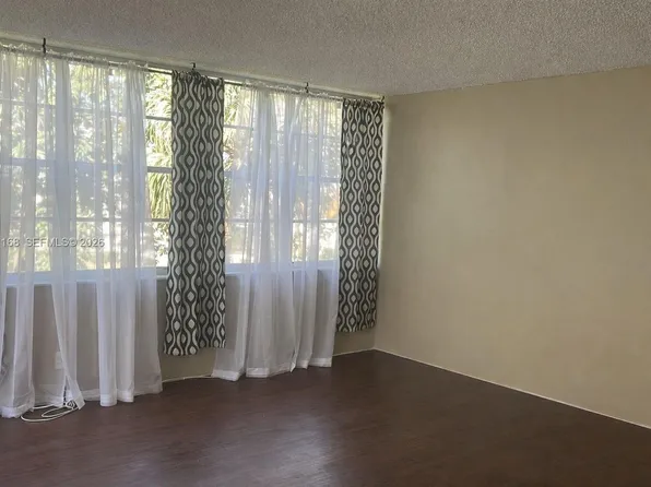 2761 Taft St, Hollywood, FL