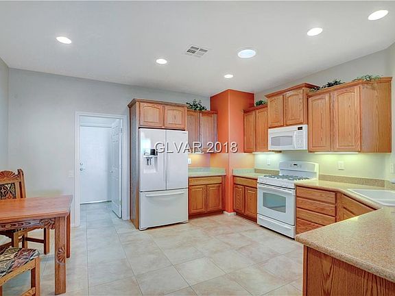 4th image of 11265 Emerald Pine Ln