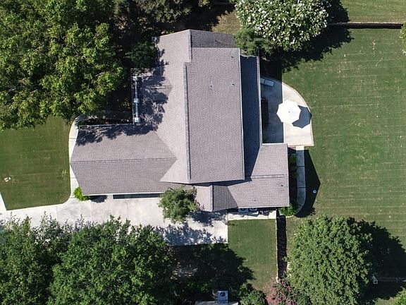 3rd image of 2901 Oakleigh Ln SE