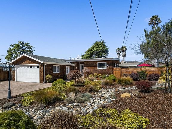 2nd image of 146 Seacliff Dr