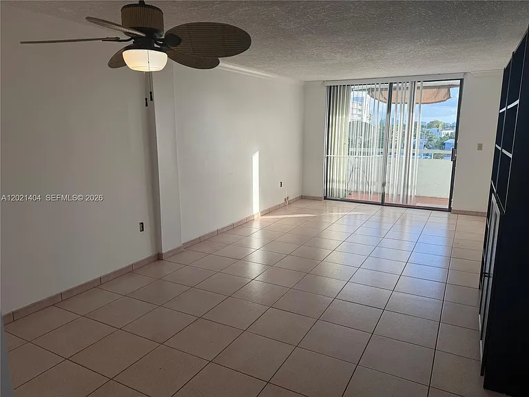 7300 Wayne Ave #514 — Photo 3