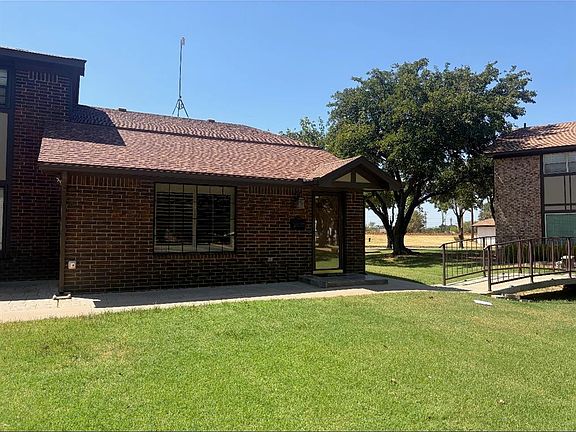 2nd image of 1315 Canterbury Blvd