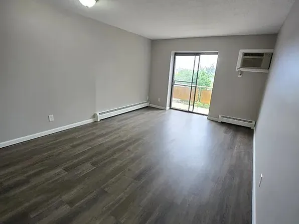 412-100 2nd St, Hackensack, NJ