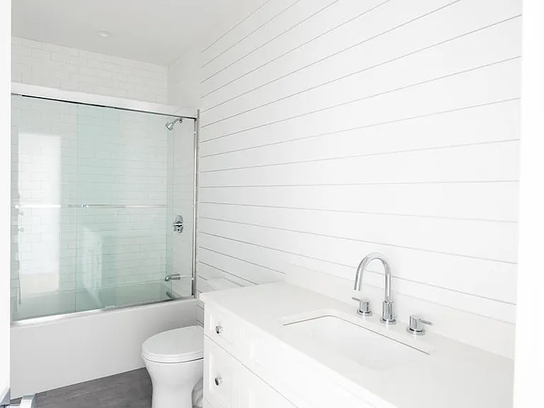 123 Sterling Ave #2 — Photo 5