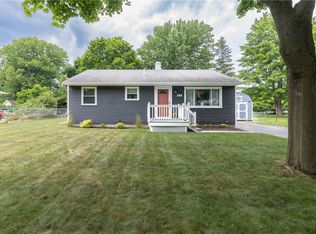 288 Princeton Rd, Webster, NY 14580