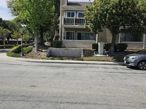 8712 Chessington Dr #261F, Inglewood, CA 90305