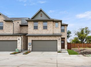 6949 Mustang Isle Dr, Dallas, TX 75228