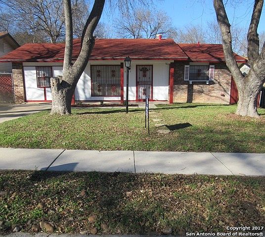 1st image of 6015 Sandwick Dr
